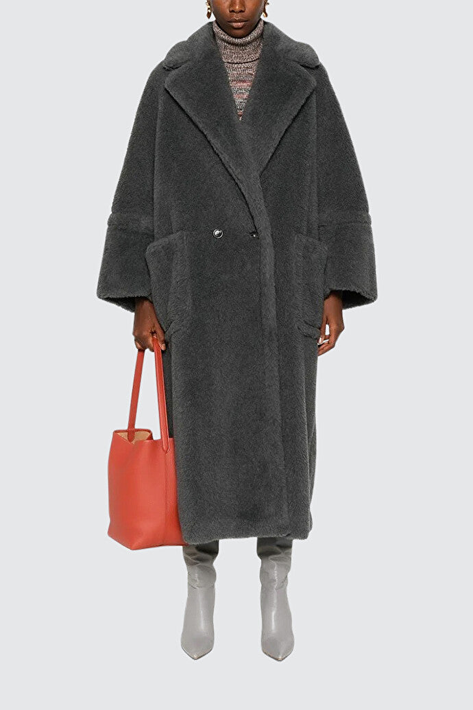 Oversized alpaca and wool Teddy coat