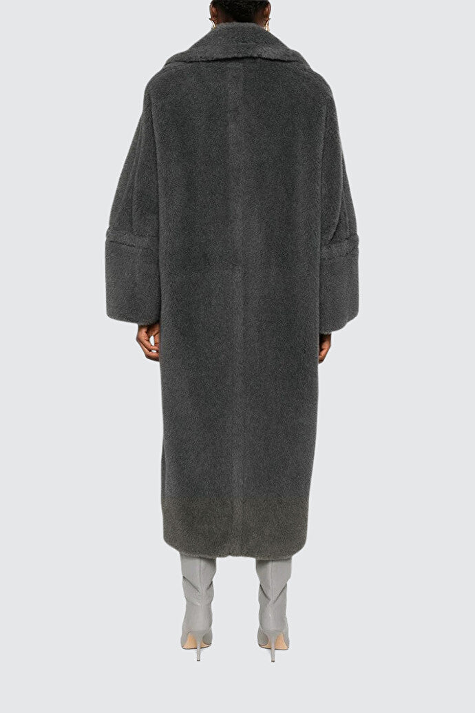 Oversized alpaca and wool Teddy coat
