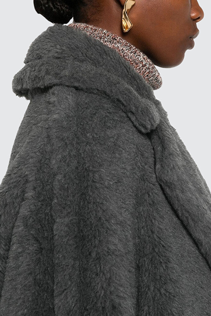 Oversized alpaca and wool Teddy coat