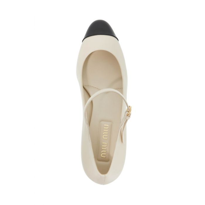 Two-tone Leather Pumps