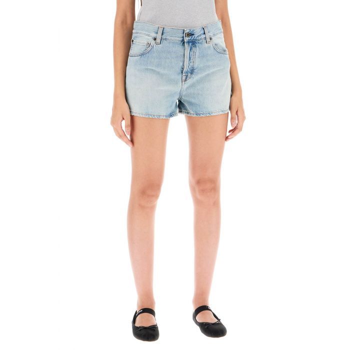 CASUAL DENIM SHORTS