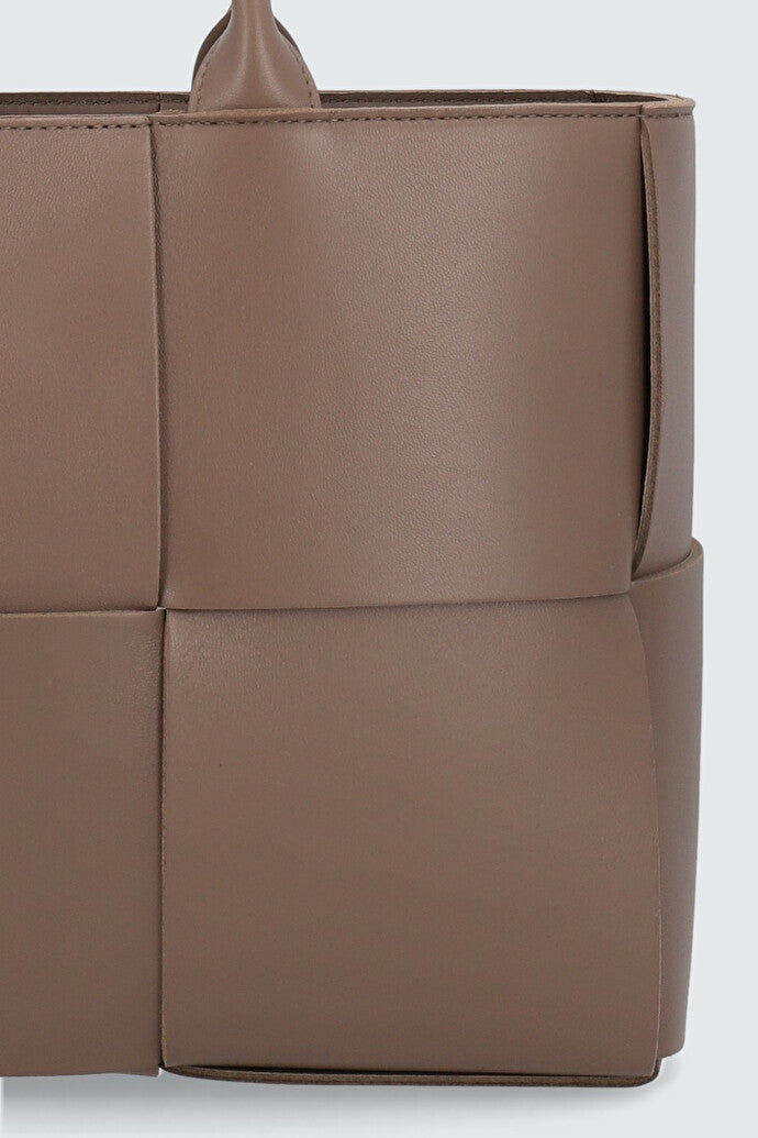 Arco Medium Tote Bag