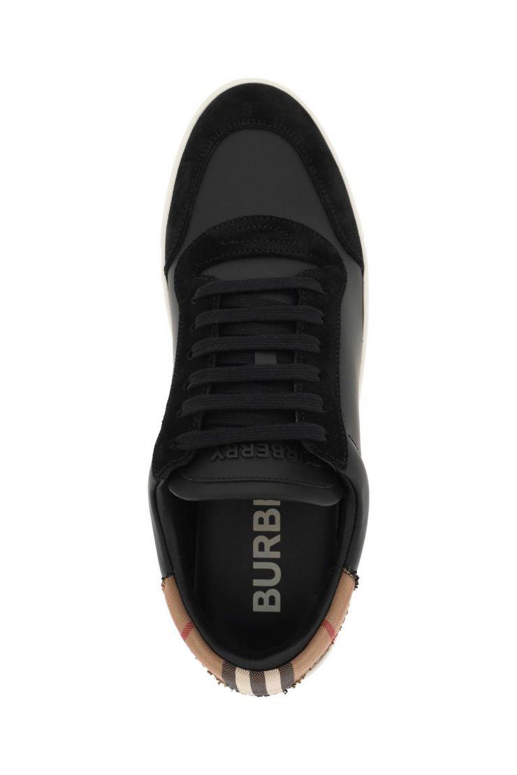 Low-top leather sneakers