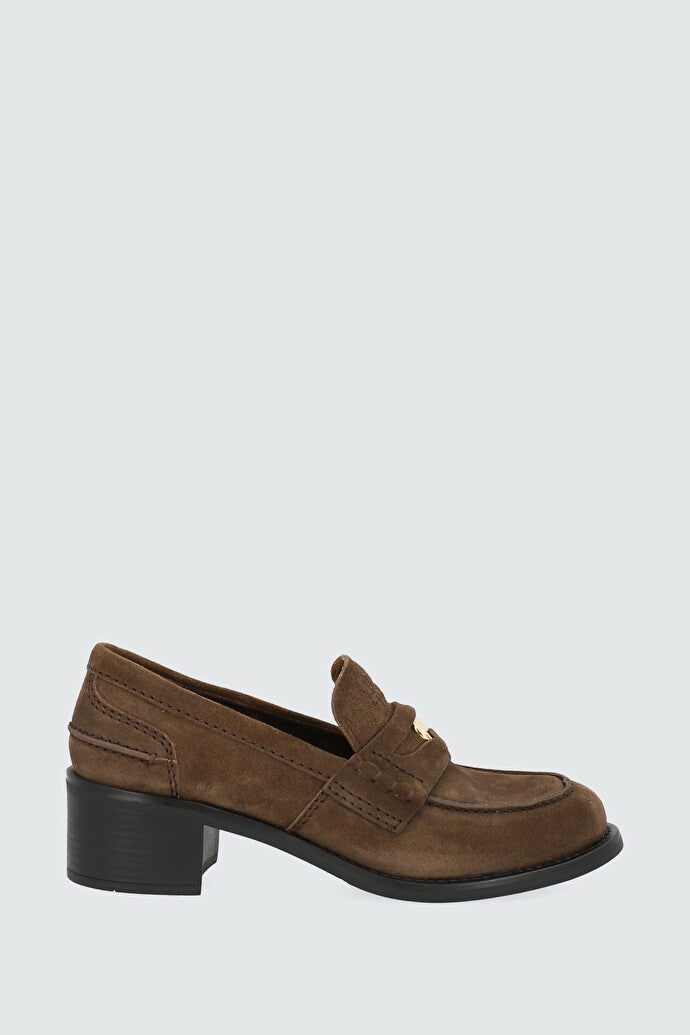 Calfskin Moccasin