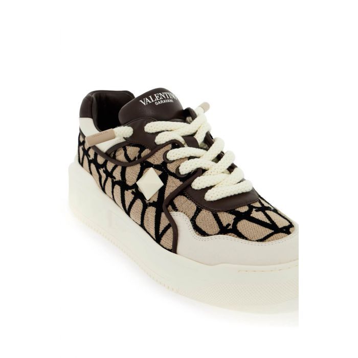 ONE STUD XL LOW-TOP SNEAKERS